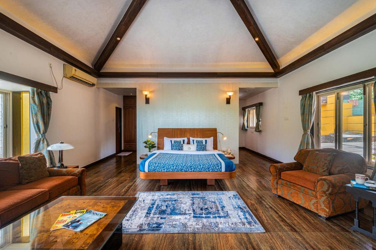 Ekam Lake House: Mountain Views & Wellness Retreat Pune Exterior photo